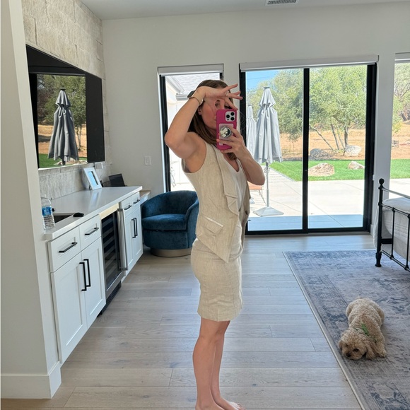 Matching the work skirt and vest set - Picture 7 of 13